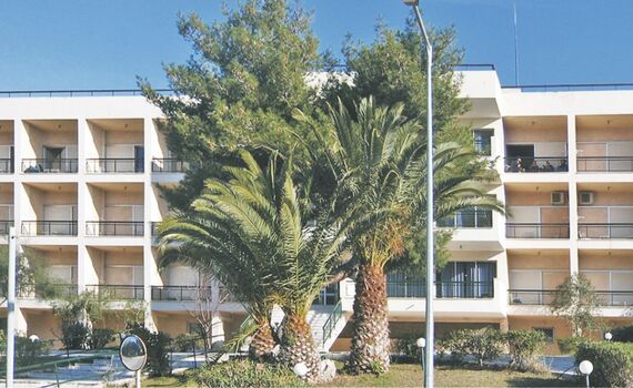 Navy Resort Agia Marina bei Athen - Hausansicht